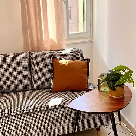 Appartamento Moderno In Via Monginevro Turim Exterior foto