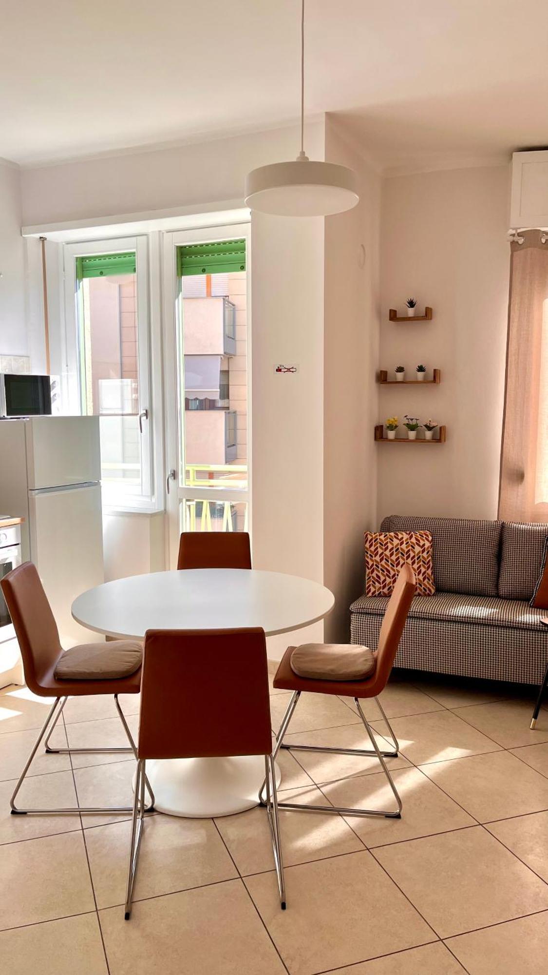 Moderno In Via Monginevro Turin