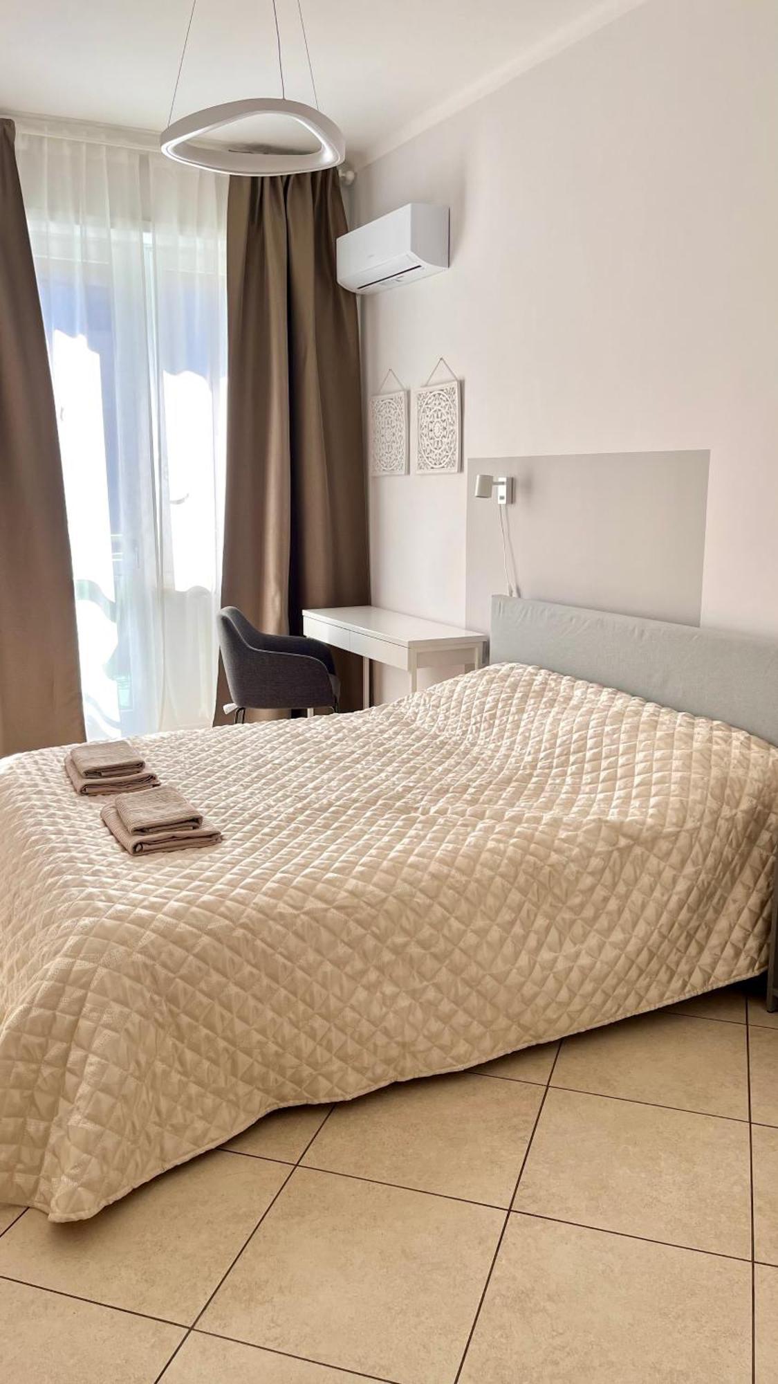Moderno In Via Monginevro